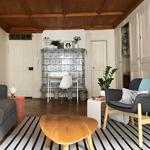 Historical Flat, By Zytglogge - 1st Floor , Bern Switzerland
